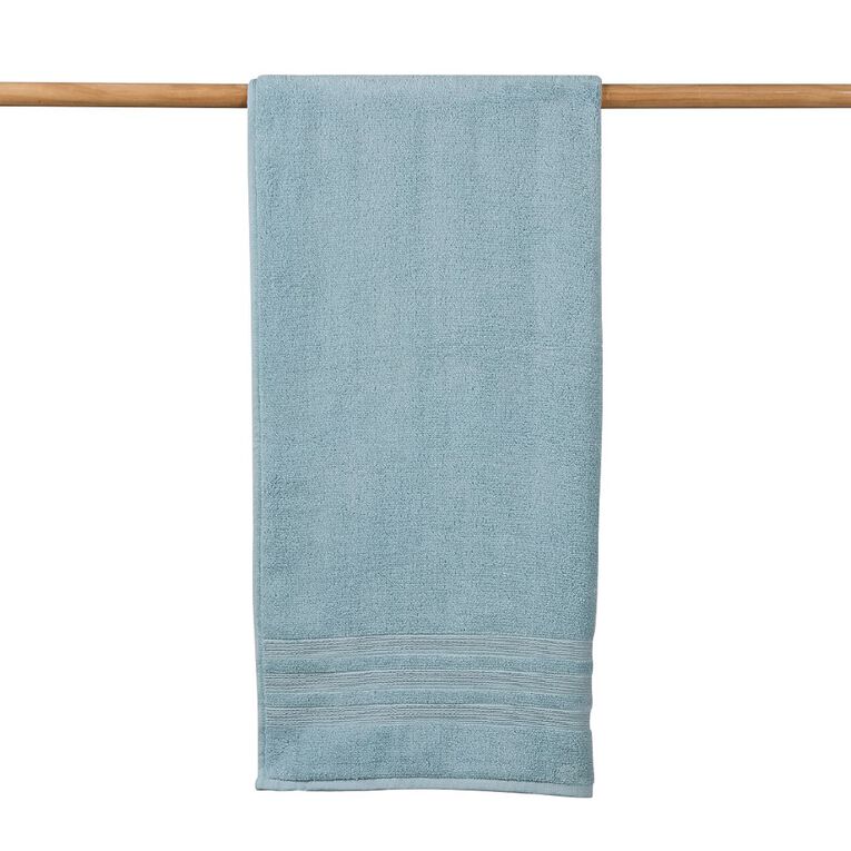Living & Co Plush Plain Bath Towel Blue Light, , hi-res