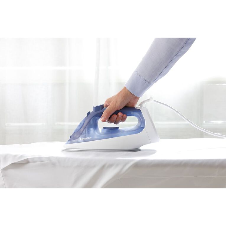 Panasonic Ceramic Soleplate Steam Iron 2400W NI-S530ASJ, , hi-res