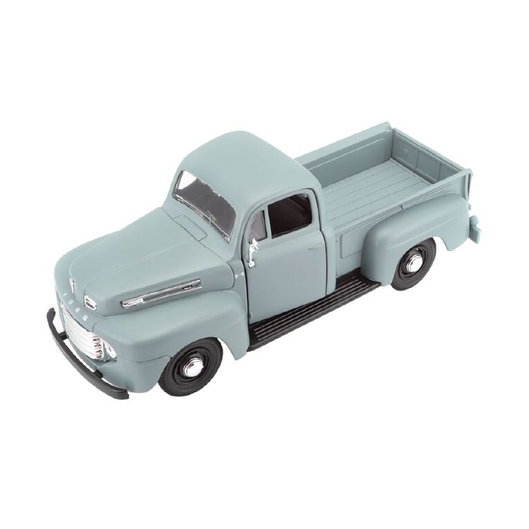 Maisto 1:24 Special Edition Assorted Assorted | The Warehouse