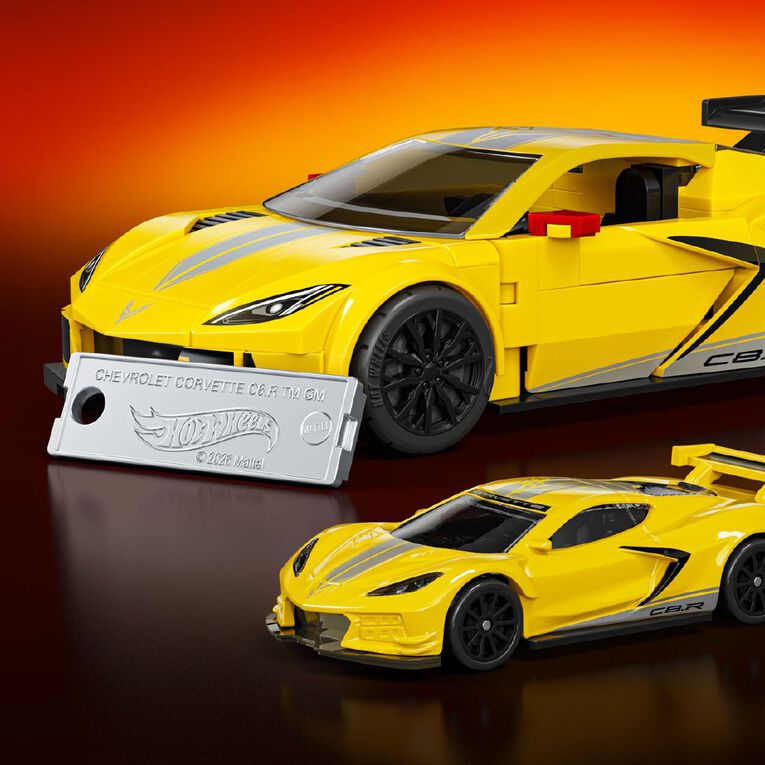 Hot Wheels Bricks Corvette C8R, , hi-res