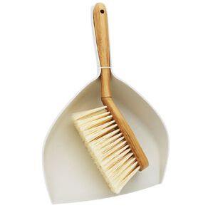 Living & Co Bamboo Dustpan & Brush Set Natural