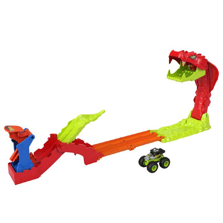 Hot Wheels Monster Trucks Snakebite Slamout Playset, , hi-res