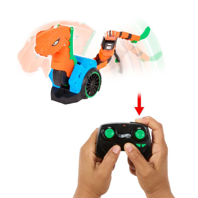 Hot Wheels Let's Race Slither n Strike Snake RC, , hi-res