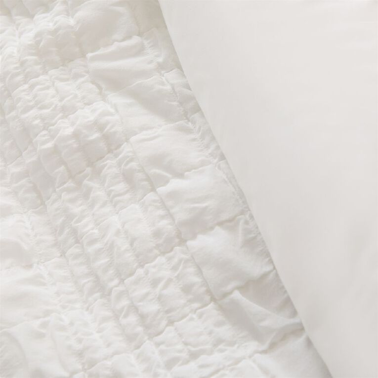 Living & Co Duvet Cover Set Puff Jacquard White King, , hi-res