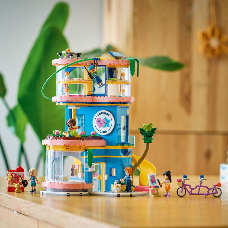 LEGO Friends Heartlake City Friends Club House 42689, , hi-res
