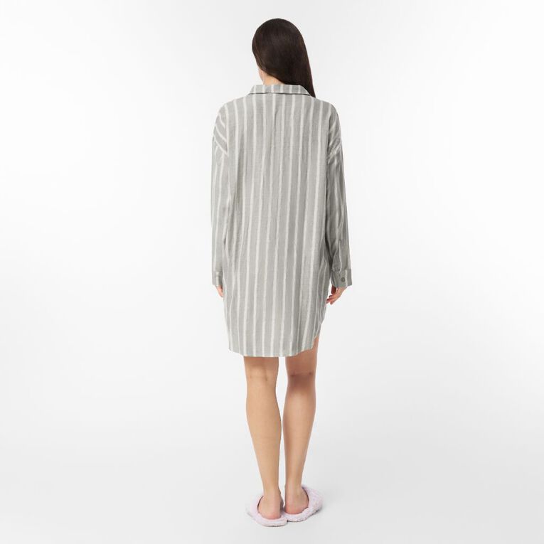 H&H Women's Flannelette Boyfriend Nightie, Green Light, hi-res
