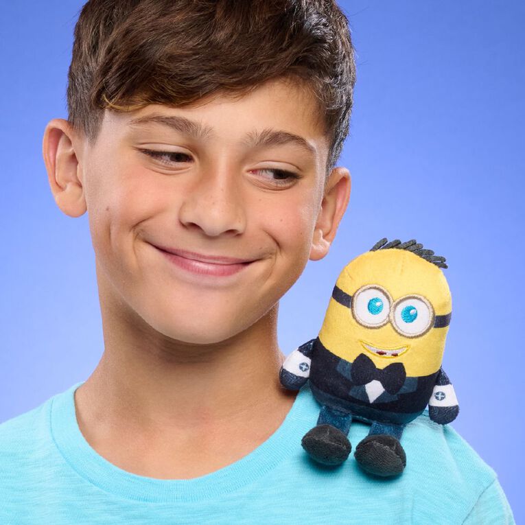 Minions & Monsters Perch'd Shoulder Plush Assorted, , hi-res