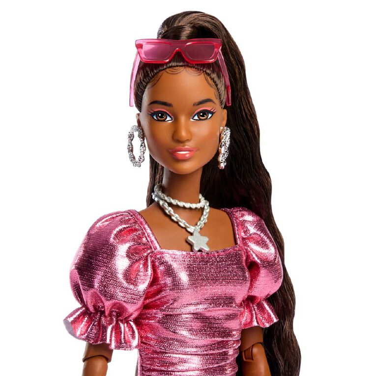 Barbie Made to Move Deluxe Fashionistas Assorted, , hi-res