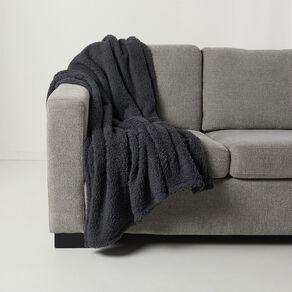 Living & Co Teddy Throw 127cm x 152cm