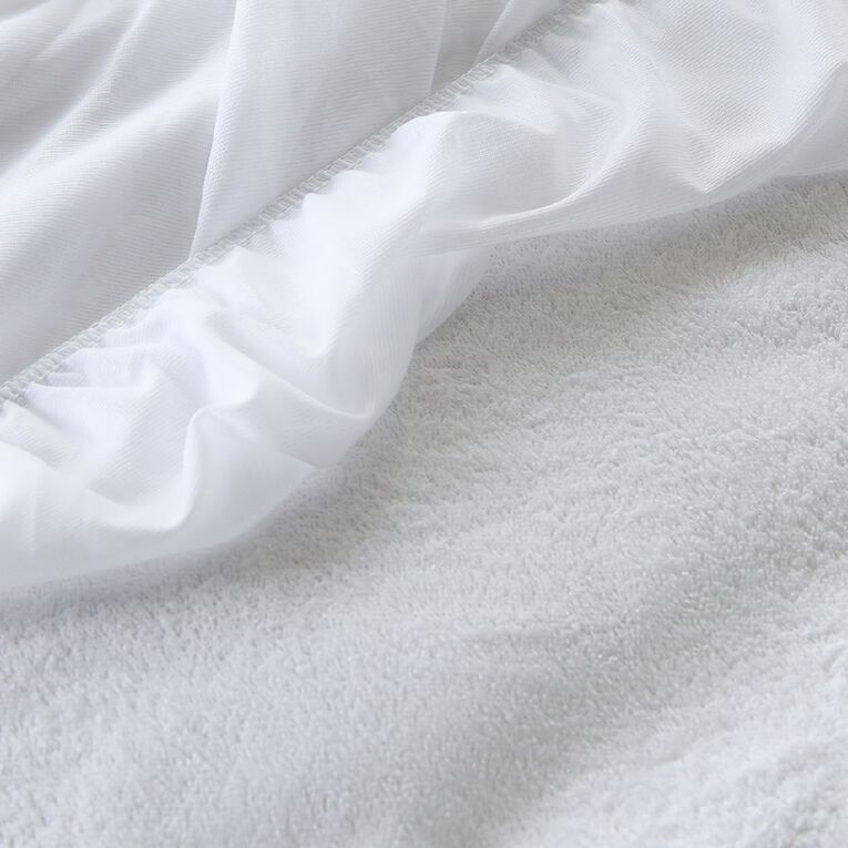 Living & Co Mattress Protector Terry White Queen, , hi-res