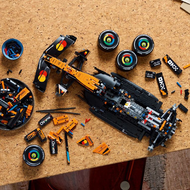 LEGO Technic Mclaren MCL39 F1 Car 42228, , hi-res