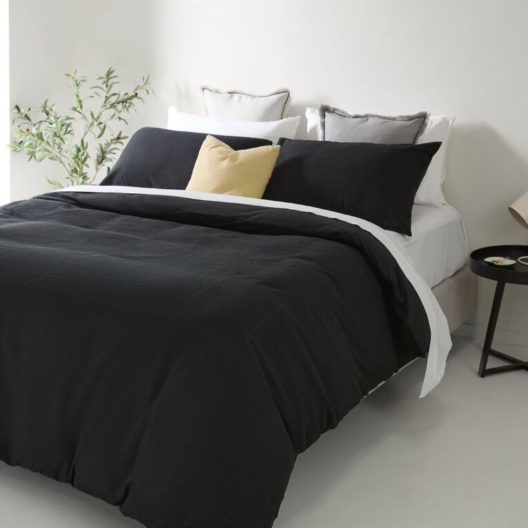 Maison d'Or Duvet Cover Set Luxury Waffle Black Queen, , hi-res