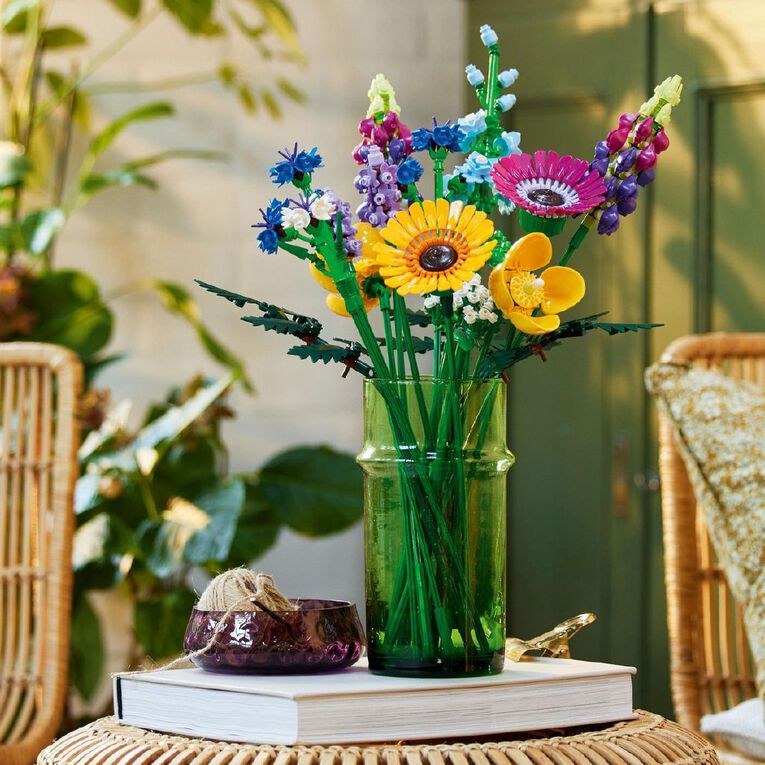 LEGO Icons Wild Flower Bouquet 10313, , hi-res