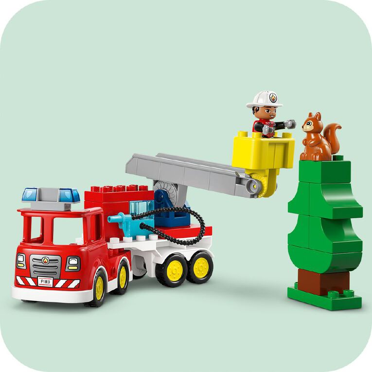 LEGO DUPLO Fire Engine with Hose and Firefighter 10473, , hi-res