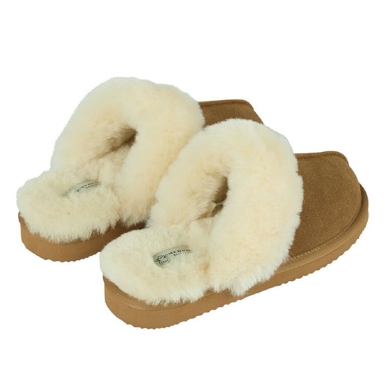 NEW ZEALAND SHEEPSKIN CO. Women's Sheepskin Lined Slipper Scuff, Brown Light, hi-res
