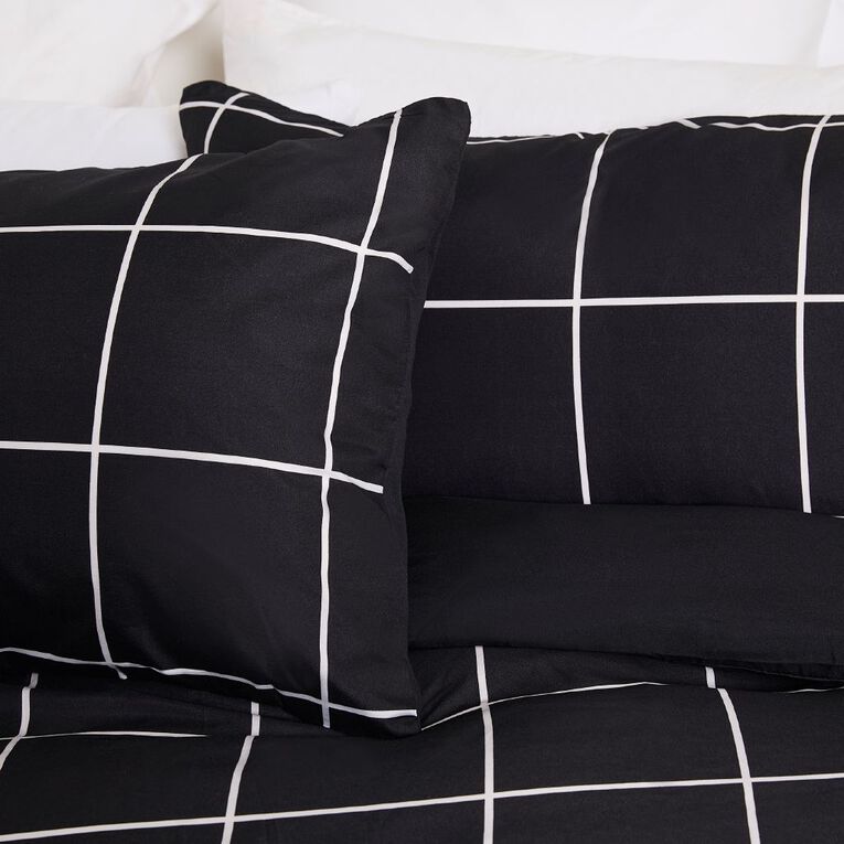 Living & Co Duvet Cover Set Check Black/White Double, Black/White, hi-res