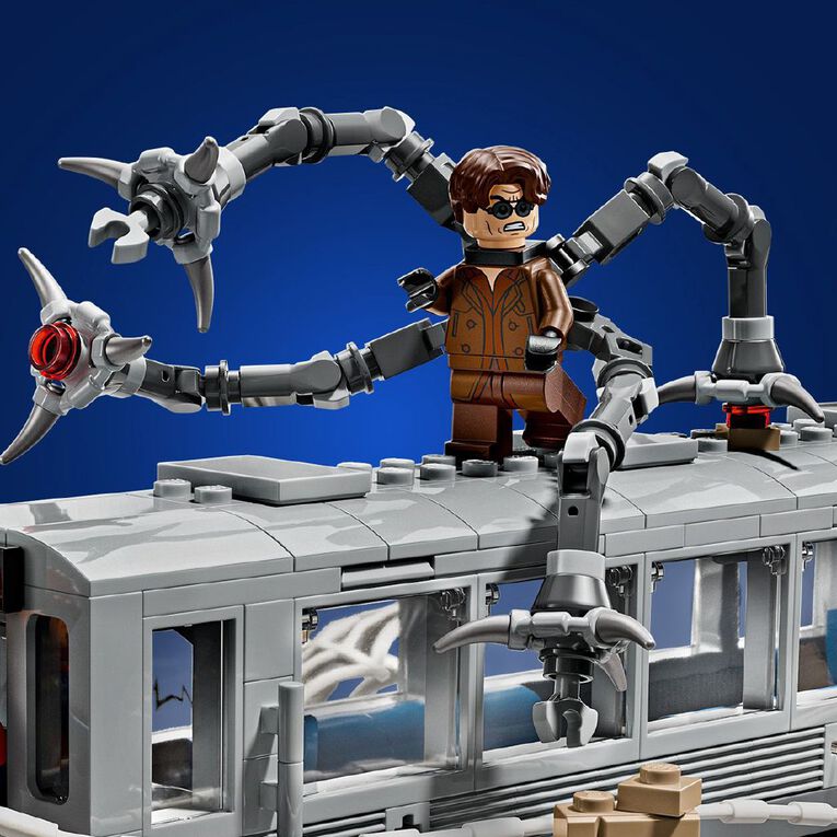 LEGO Marvel Super Heroes Spider-Man v Doc Ock Subway 76321, , hi-res
