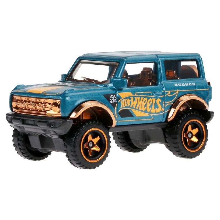 Hot Wheels Collector Green & Gold Themed Assorted, , hi-res