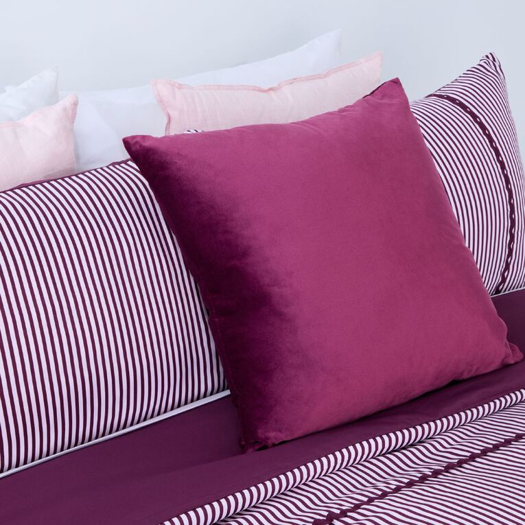 Living & Co Duvet Cover Set Ric Rac Pink King, Pink, hi-res