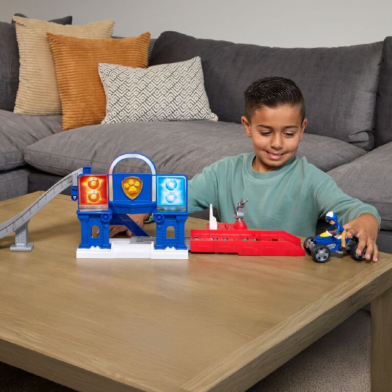 Paw Patrol Search & Rescue Lift & Repair Playset, , hi-res