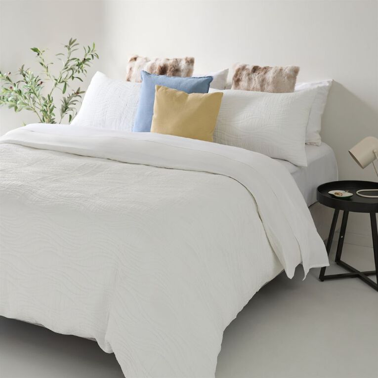 Living & Co Duvet Cover Set Matelasse Wave White Queen, , hi-res