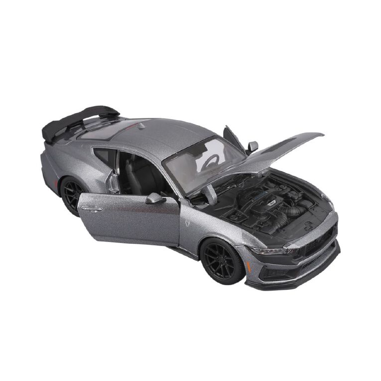Maisto 1:24 Special Edition Assorted, , hi-res