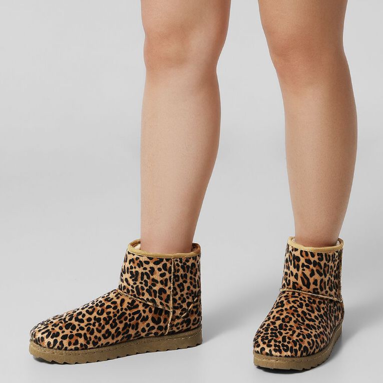 H&H Women's Indie Slipper Boots, Brown, hi-res