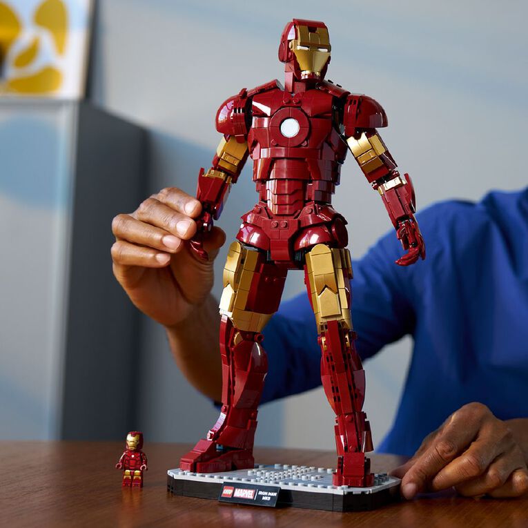 LEGO Marvel Super Heroes Iron Man Mark 3 Collectors Edition 76344, , hi-res