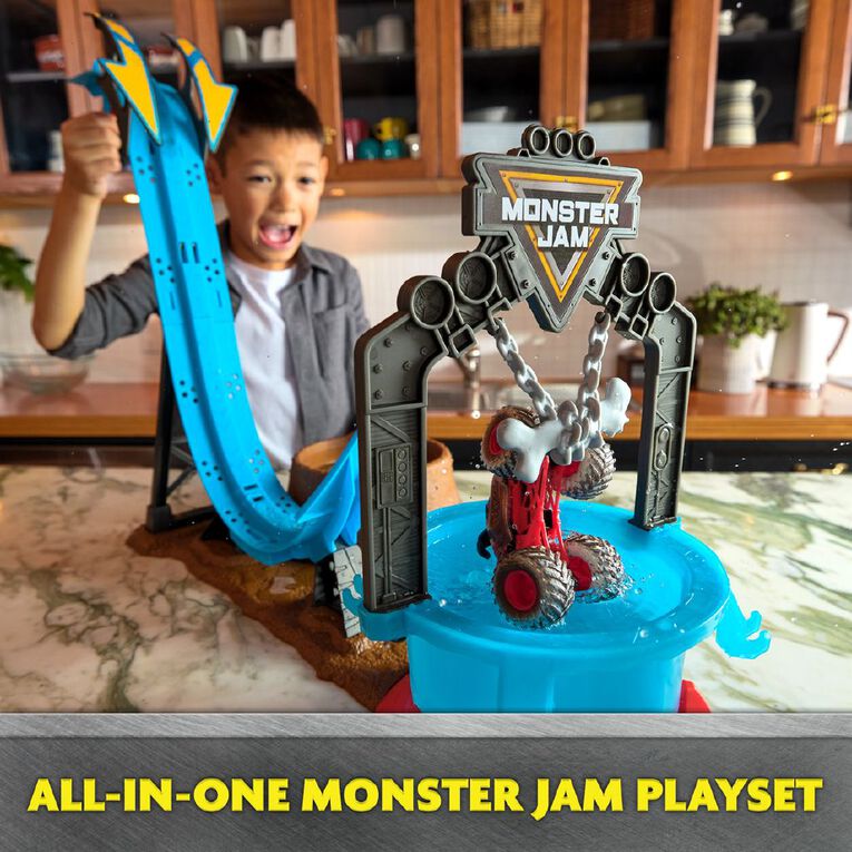 Monster Jam Truck Mud Blasters Truck Wash Playset, , hi-res