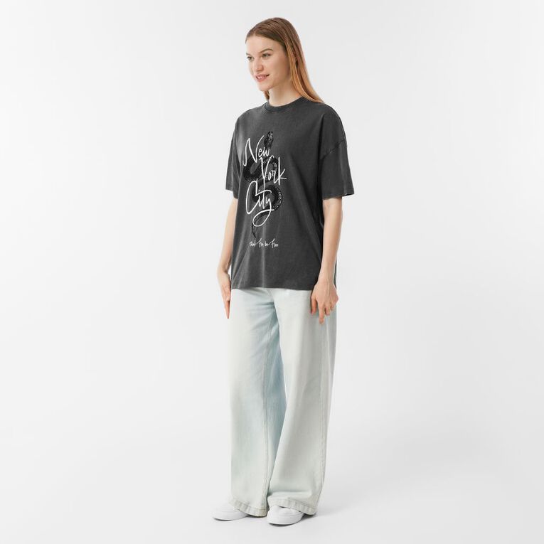 H&H Women's Short Sleeve Boyfriend Graphic Tee, Grey Dark NYC SNAKE, hi-res