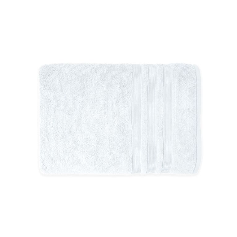 Living & Co Plush Plain Bath Towel White, , hi-res
