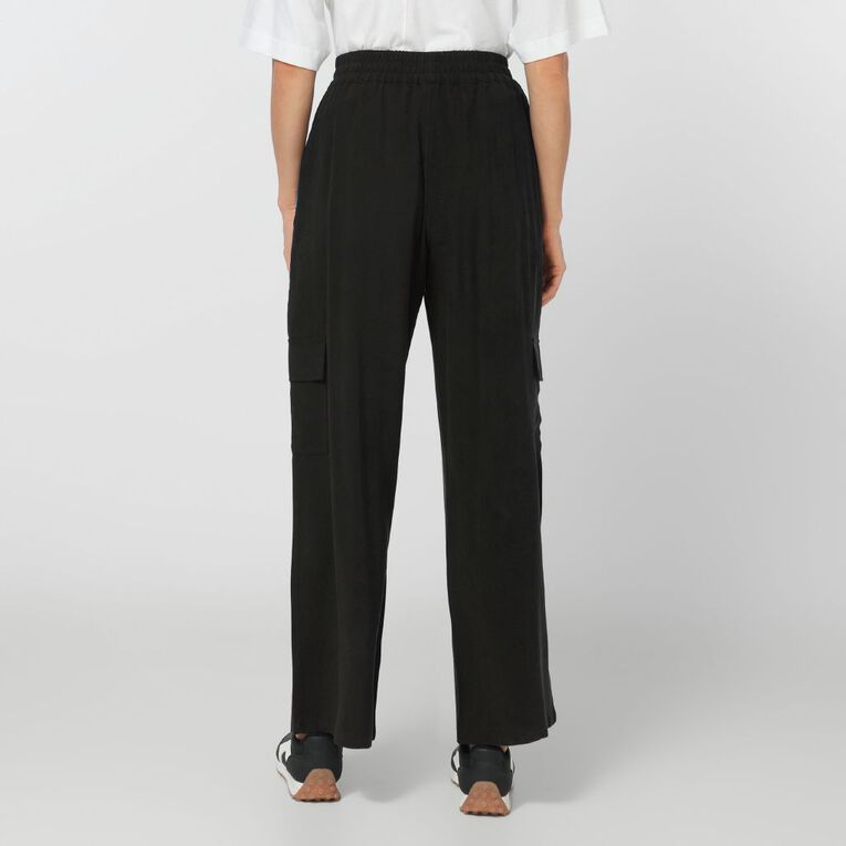 H&H Women's Twill Wide Leg Cargo Pants, Black, hi-res