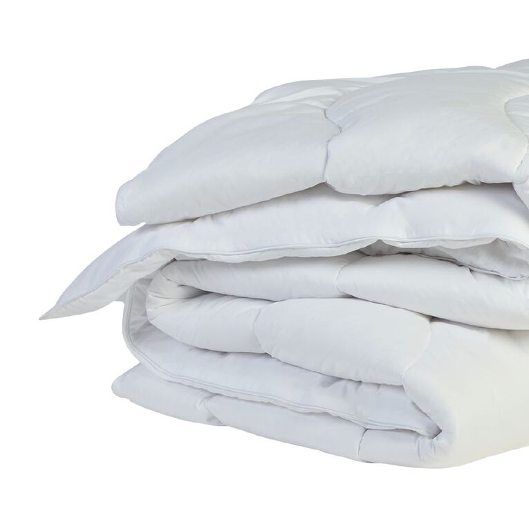 Living & Co Duvet Inner Silk Touch White Queen, , hi-res