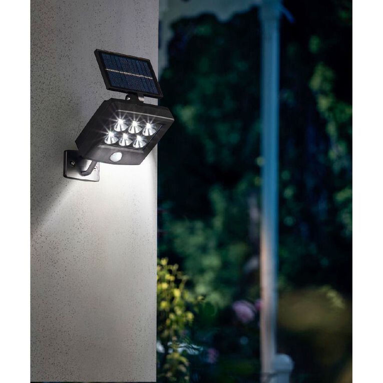 Kiwi Garden Wall Mount Sensor Solar Light, , hi-res