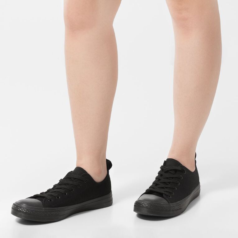H&H Women's Jen Canvas Low Top Sneakers, Black, hi-res
