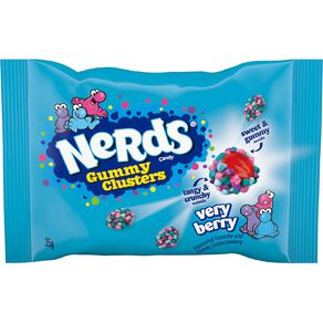 nerds very berry gummy clusters pouch 35 g