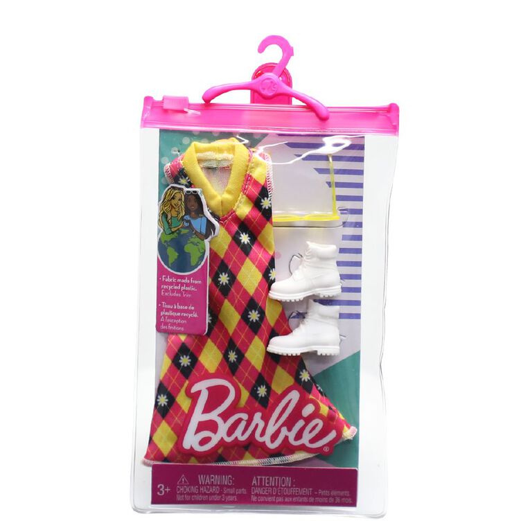 Barbie Complete Looks Fashion Packs Assorted Assorted The Warehouse