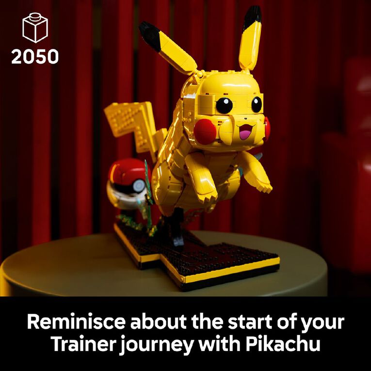 LEGO Pokemon Pikachu and Poke Ball 72152, , hi-res