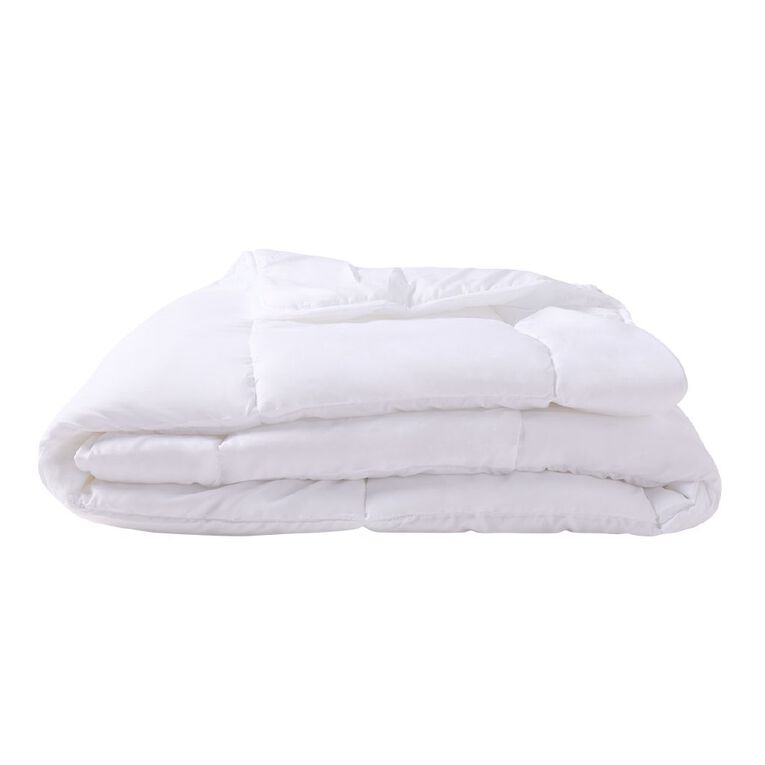 Living & Co Lightweight Microfibre Duvet Inner White Queen, , hi-res
