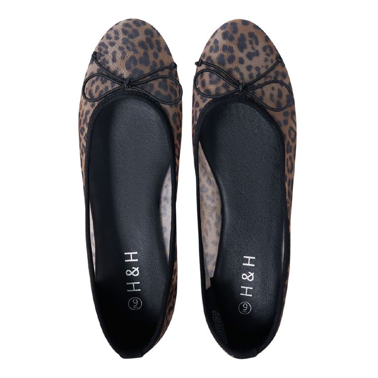 H&H Women's Zelda Ballet, Brown Light, hi-res