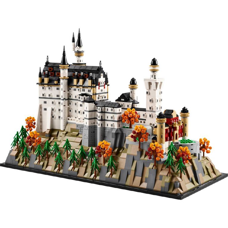 LEGO Architecture Neuschwanstein Castle 21063, , hi-res