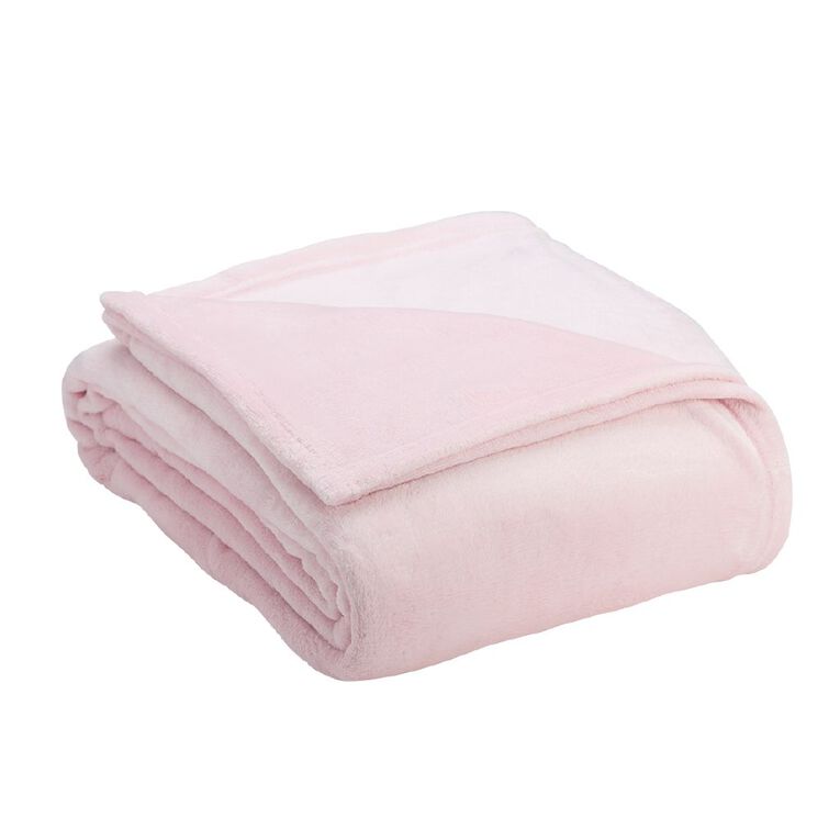 Living & Co Ultra Soft Plush Blanket Pink Queen, , hi-res