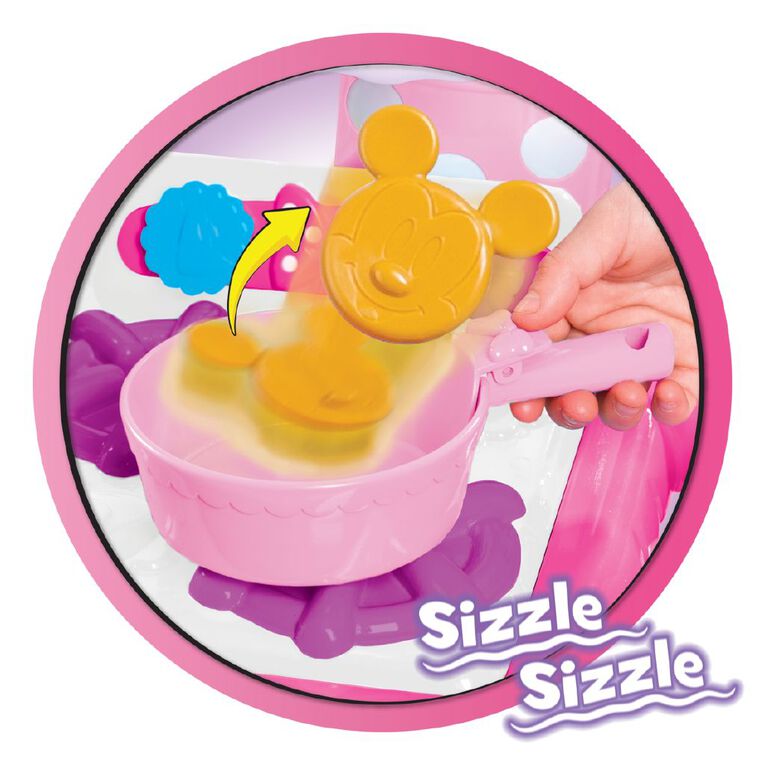 Minnie Mouse Flipping Fun Kitchen, , hi-res