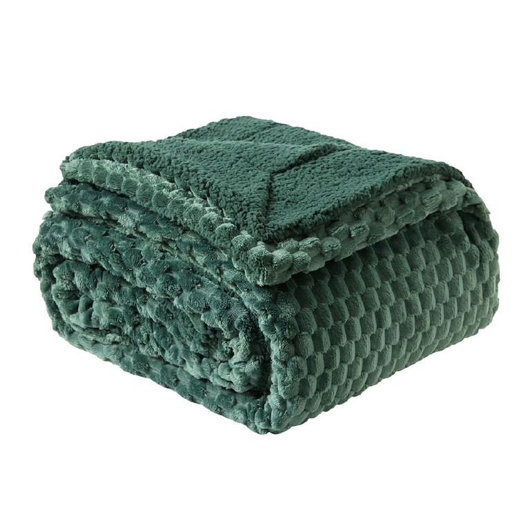 Living & Co Beehive Plush Sherpa Blanket Green Queen, , hi-res