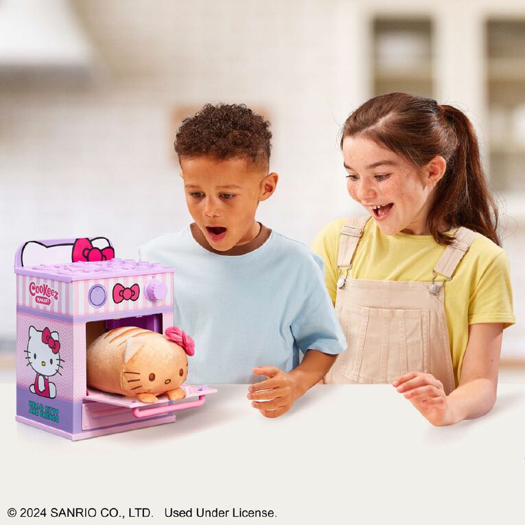 Cookeez Hello Kitty Makery Oven Playset, , hi-res