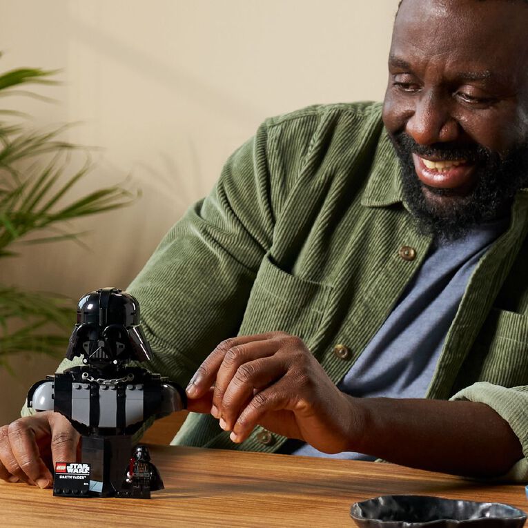 LEGO Star Wars Darth Vader 75439, , hi-res