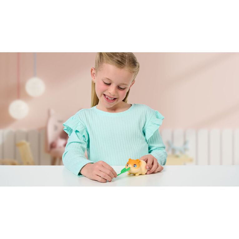 Little Live Pets Mama Surprise Mini Playset, , hi-res