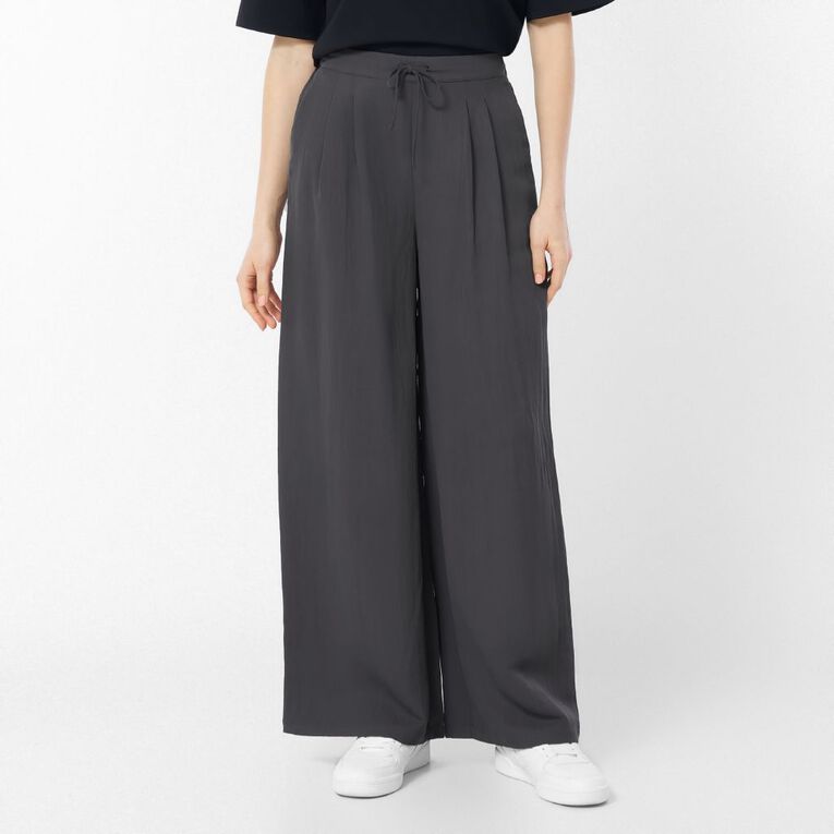 H&H Women's Textured Pleat Front Wide Leg Pants, Grey Dark, hi-res