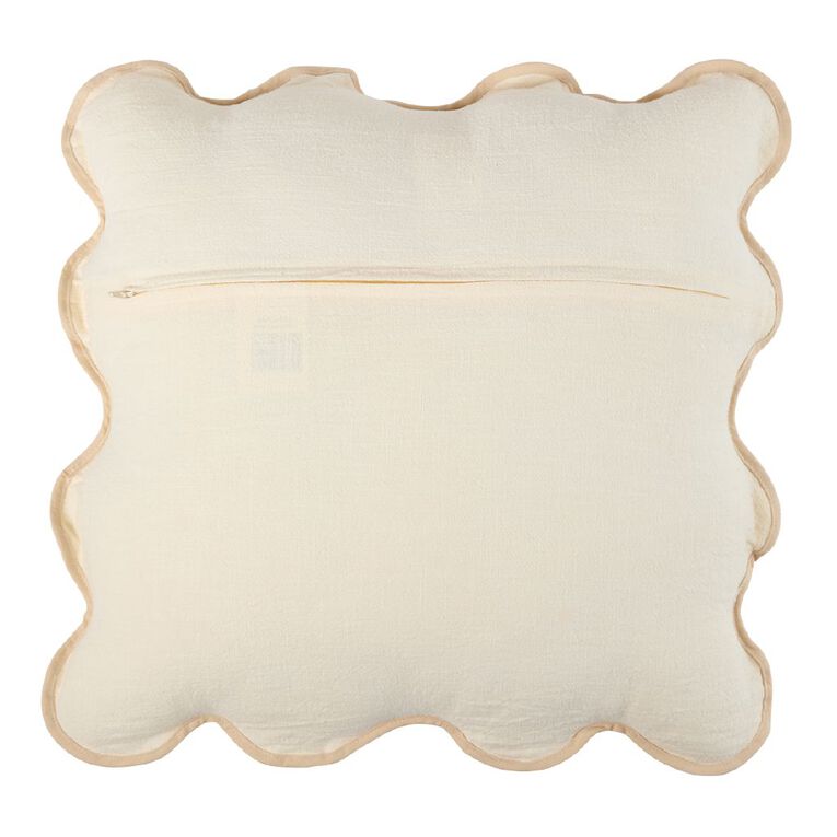 Living & Co Linen Rich Scallop Natural 45cm x 45cm, , hi-res