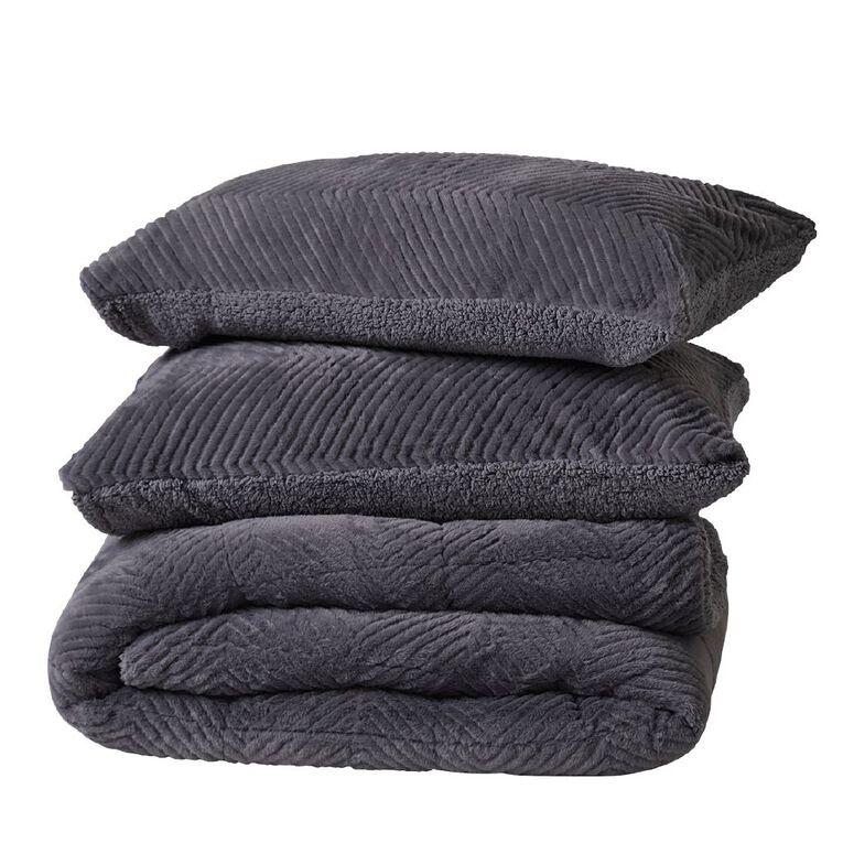Living & Co 3 Piece Comforter Set Faux Fur Grey Queen, , hi-res